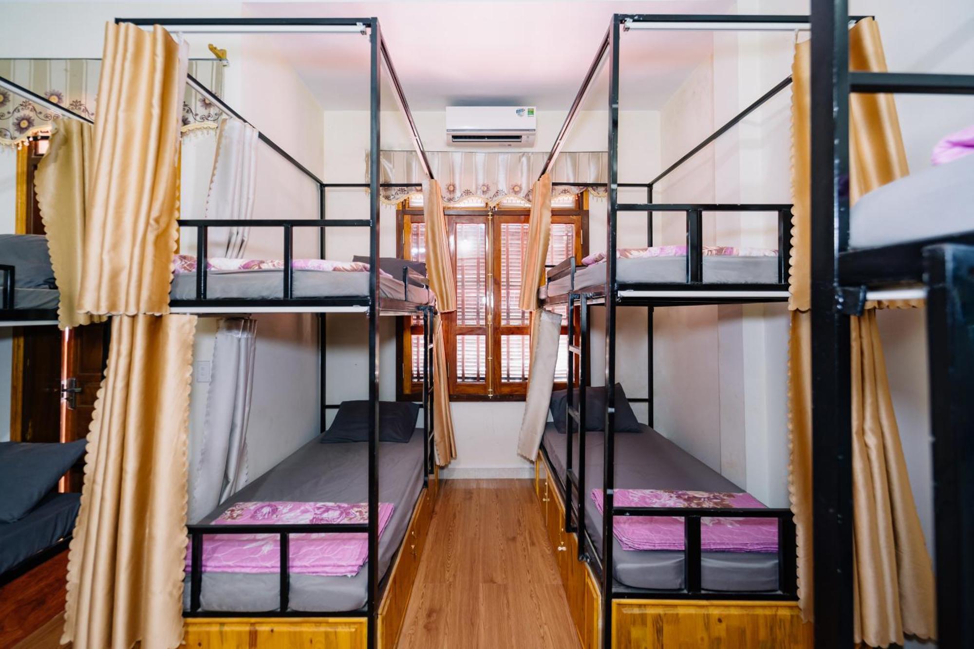 Hg Hostel Provide Tours & Motorbikes ハザン エクステリア 写真